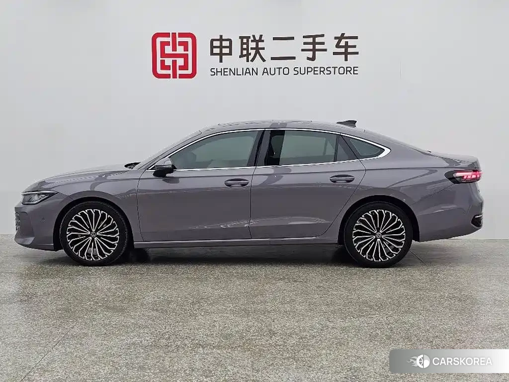 Volkswagen Passat id 4655043 из Китая 13