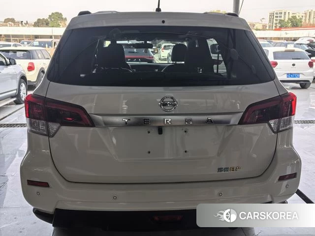 Nissan Tuda id 4278969 из Китая 8
