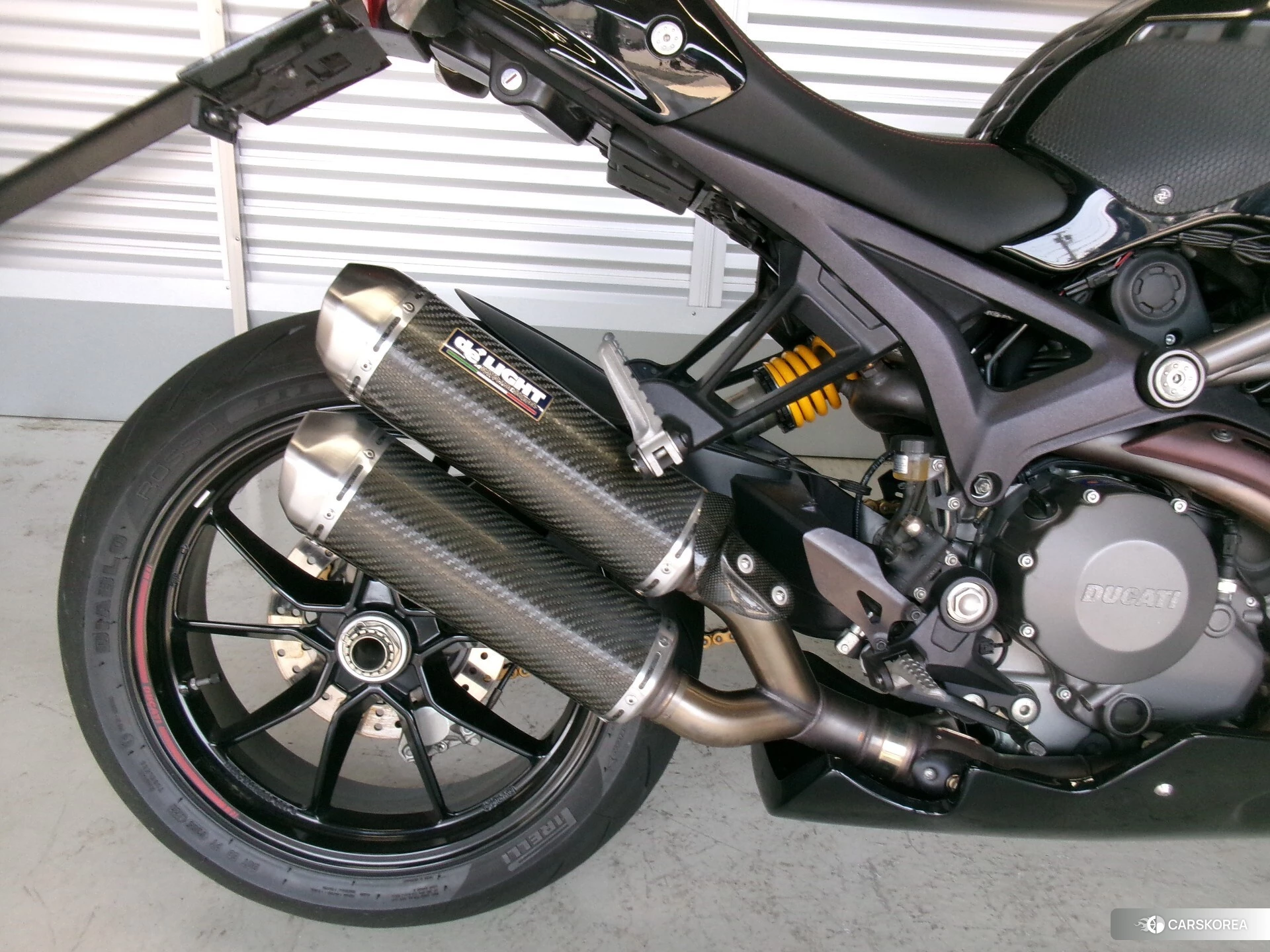 Ducati MONSTER 1100 EVO id 4238037 из Японии 9