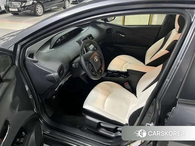 Toyota Prius 4th Generation id 4881255 из Кореи 18