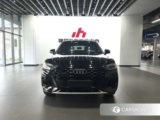 Audi Q5L id 4205808 из Китая 13