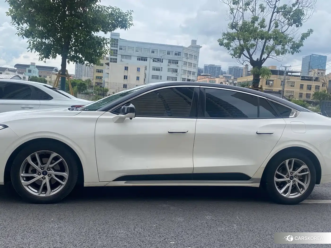 Ford Mondeo id 4659890 из Китая 11