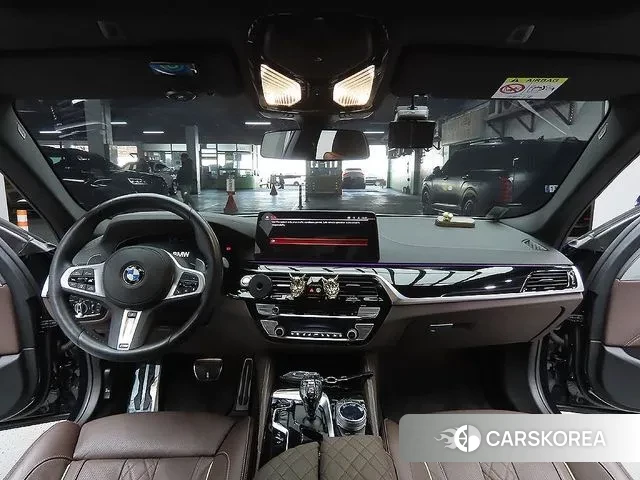 BMW 5 Series (G30) id 3711811 из Кореи 18