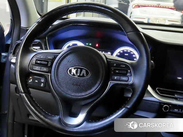 Kia The New Niro id 3879533 из Кореи 18