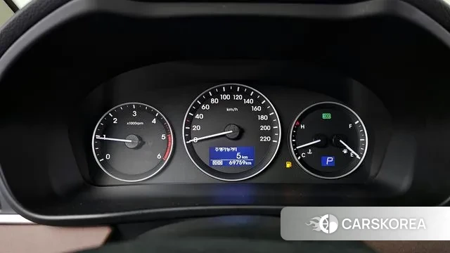 Hyundai The New Grand Starex id 3412509 из Кореи 18