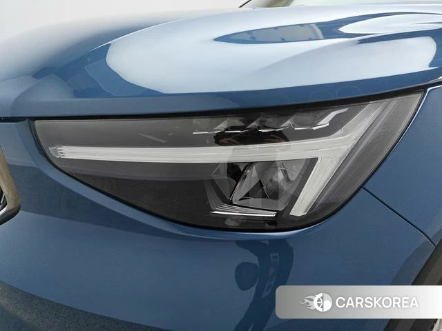 Volvo XC40 id 4236671 из Китая 18