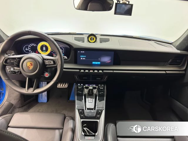 Porsche 911(992) id 4368614 из Кореи 18