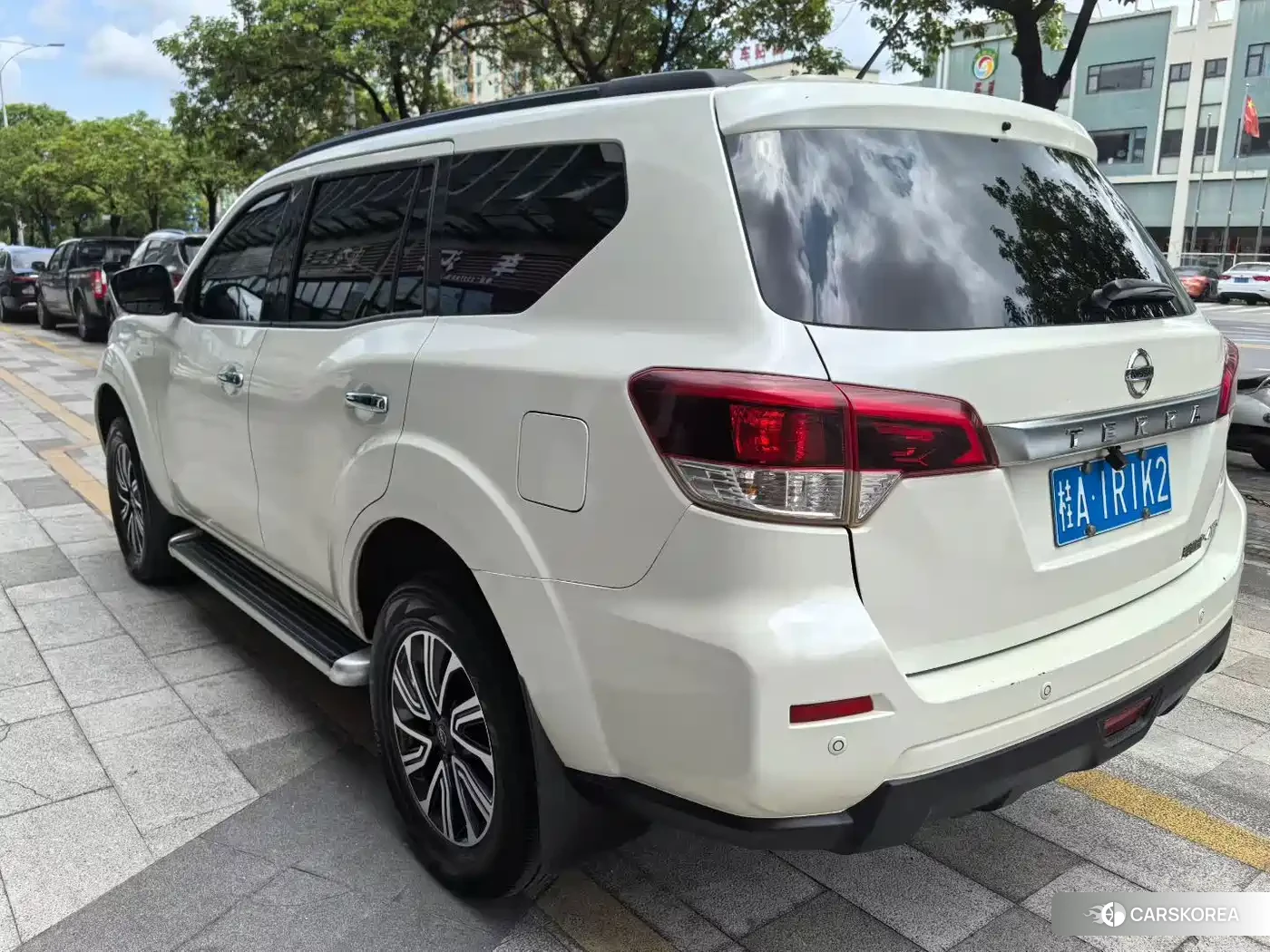 Nissan Terra id 4654628 из Китая 8