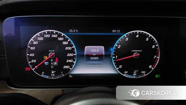 Mercedes-Benz E-Class W213 id 4765095 из Кореи 32