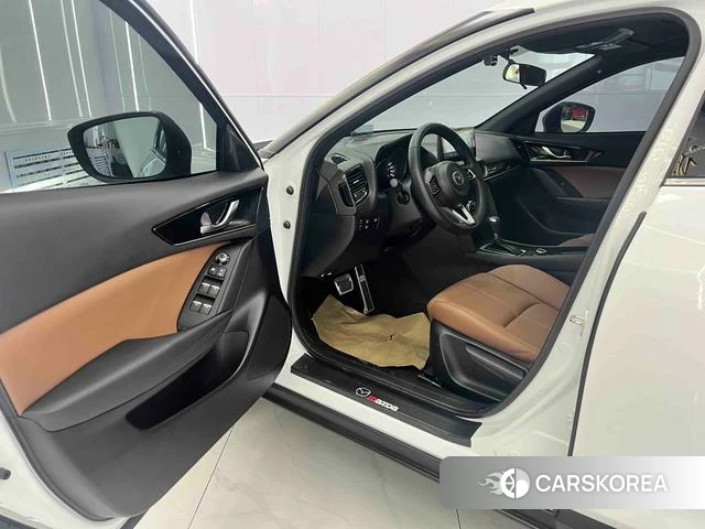 Mazda CX-4 id 4374655 из Китая 18