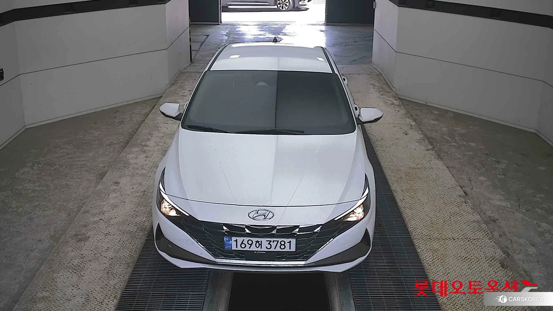 Hyundai Avante id 4289457 из Кореи 35