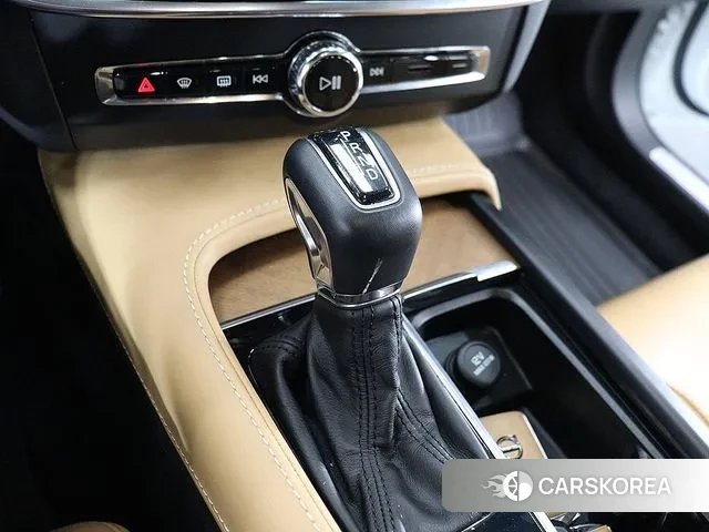 Volvo S90 id 3619493 из Кореи 18