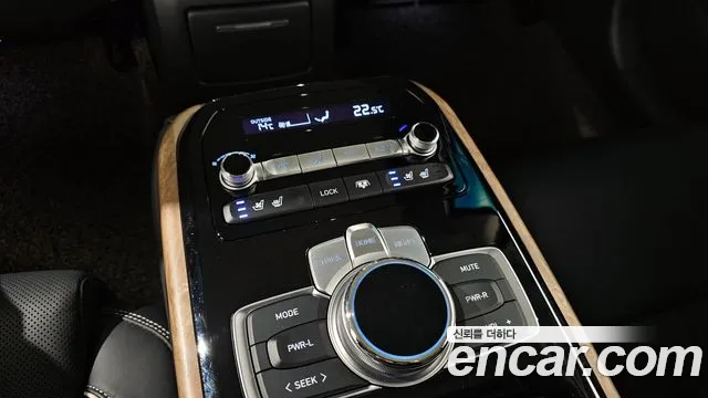 Genesis G90 id 2592245 из Кореи 18