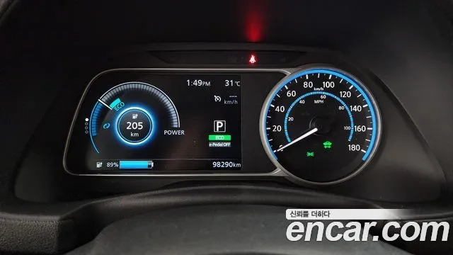 Nissan Leaf (ZE1) id 2912637 из Кореи 18