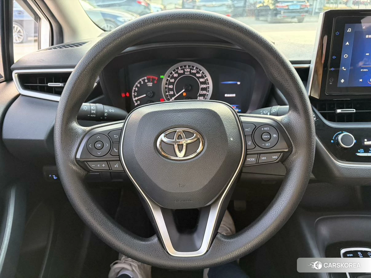 Toyota Corolla id 4492976 из Китая 17