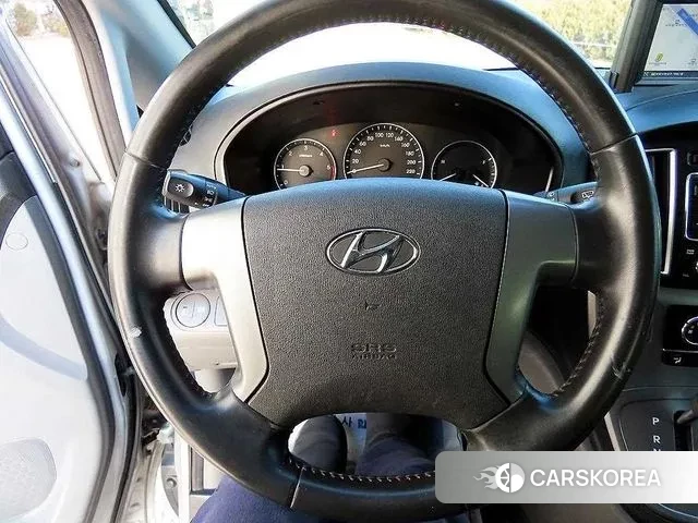 Hyundai The New Grand Starex id 3567882 из Кореи 16