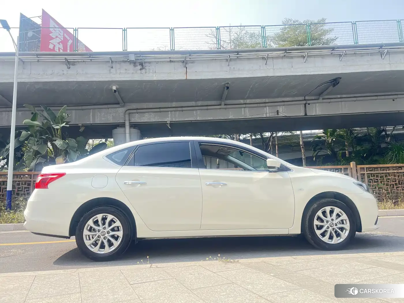 Nissan Sylphy id 4644387 из Китая 44