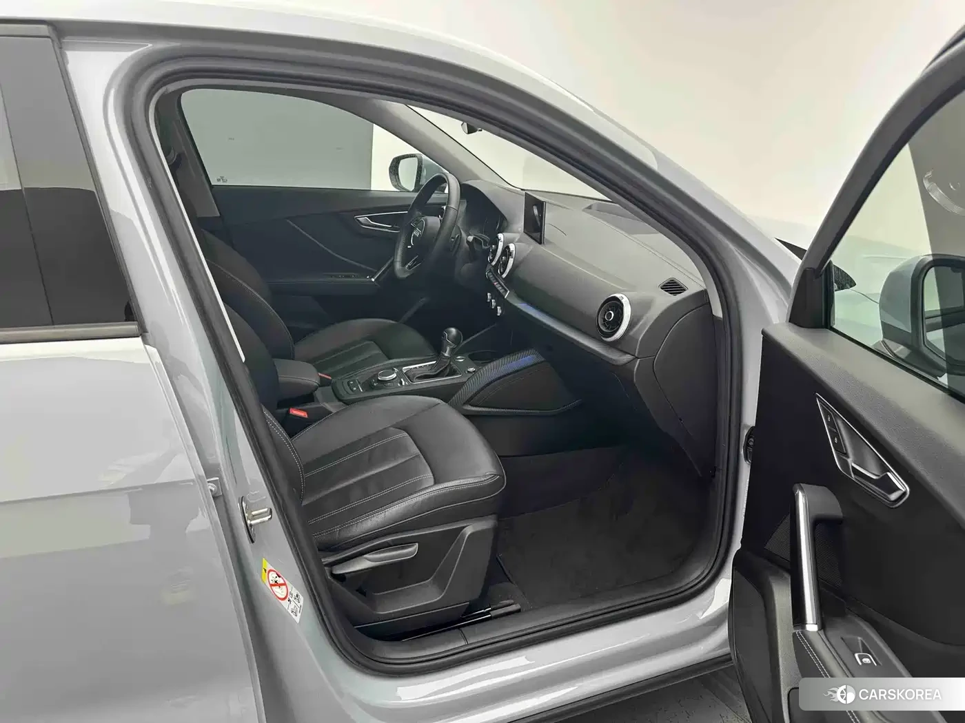 Audi Q2L id 4659823 из Китая 17