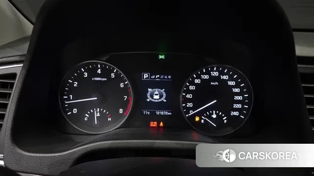 Hyundai Avante AD id 3325239 из Кореи 18