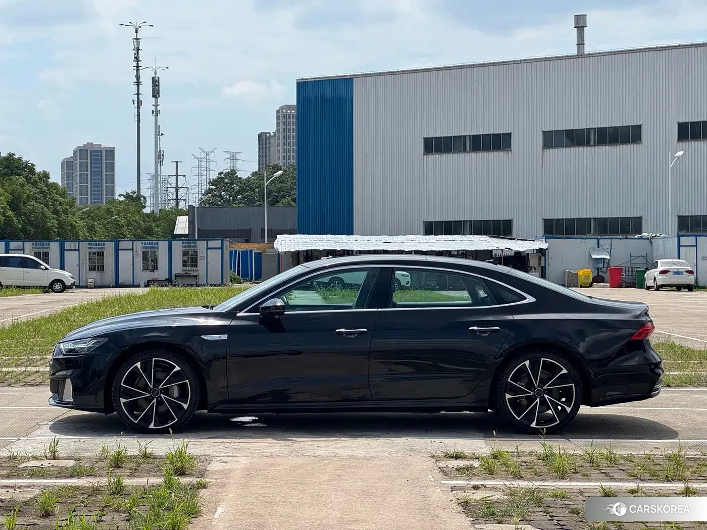 Audi A7L id 4649351 из Китая 9