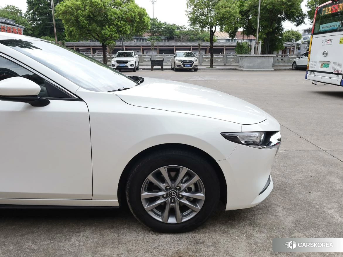 Mazda 3 id 4498893 из Китая 26