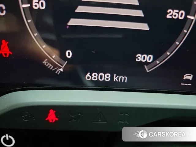 Porsche Taycan id 3654858 из Кореи 18