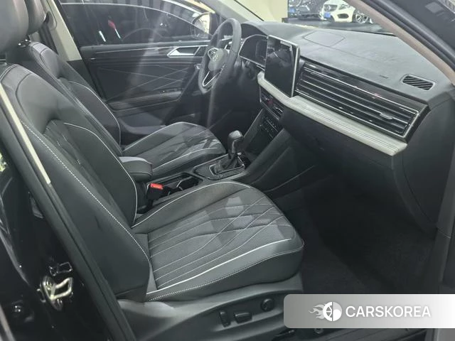 Volkswagen Tiguan L id 4239139 из Китая 8