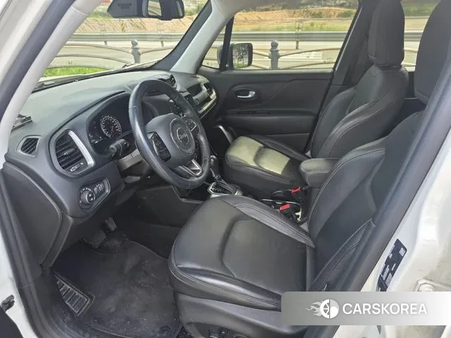 Jeep Renegade id 3117638 из Кореи 14