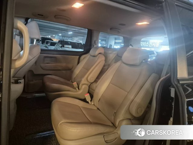 Kia All New Carnival id 3912086 из Кореи 18