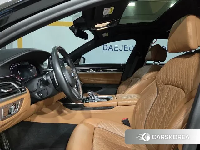 BMW 7 Series (G11) id 3220151 из Кореи 18