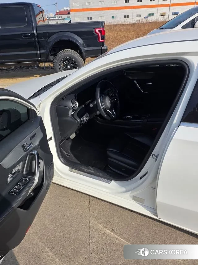 Mercedes-Benz A-Class W177 id 3747598 из Кореи 8