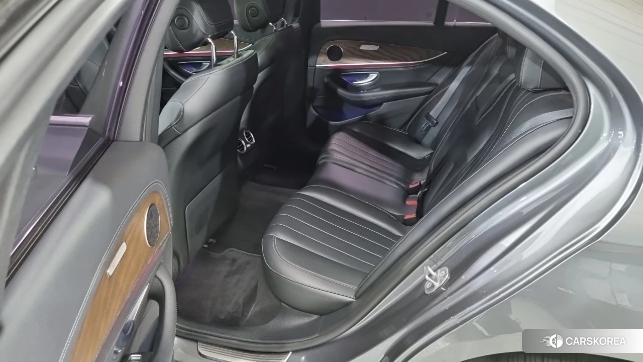 Mercedes-Benz E-Class W213 id 4890421 из Кореи 16