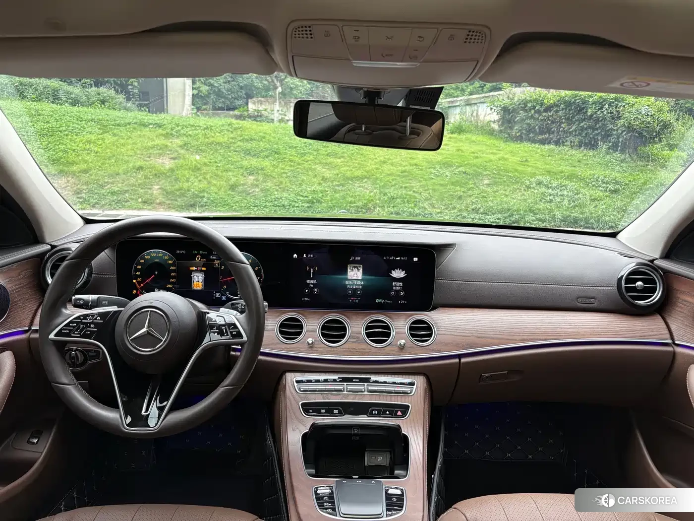Mercedes-Benz E-Class id 4546042 из Китая 15
