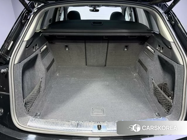 Audi Q5L id 4208238 из Китая 27