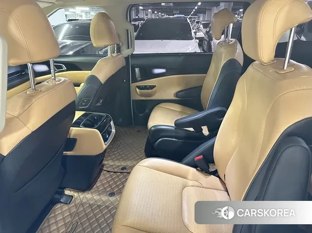 Kia Carnival 4th generation id 3502102 из Кореи 18