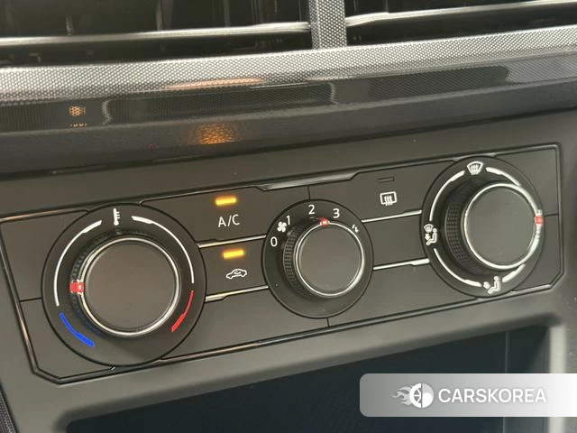 Volkswagen Lavida id 3926932 из Китая 25