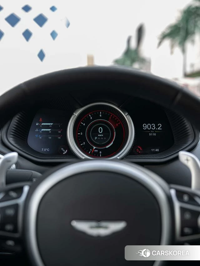 Aston Martin DB11 id 4239393 из Китая 18