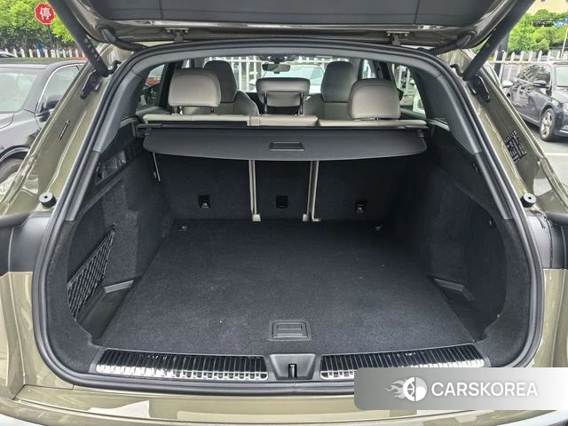 Audi Q5L id 4333531 из Китая 18