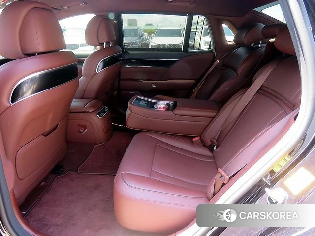 Genesis G90 (RS4) id 4691904 из Кореи 17