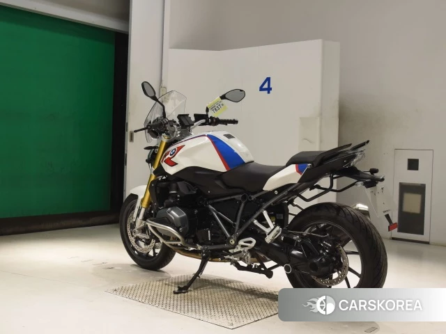 BMW R1200R id 4320004 из Японии 8
