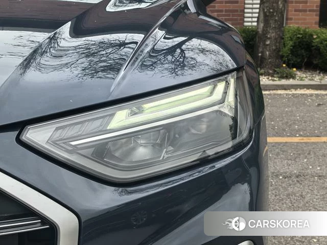 Audi Q5L id 4208569 из Китая 19