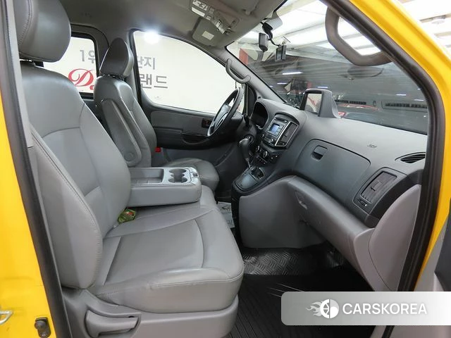 Hyundai The New Grand Starex id 4895307 из Кореи 18