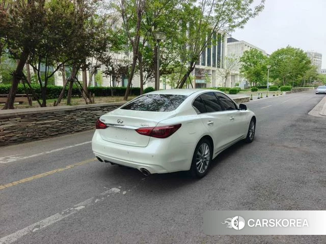 Infiniti Q50L id 4205845 из Китая 8