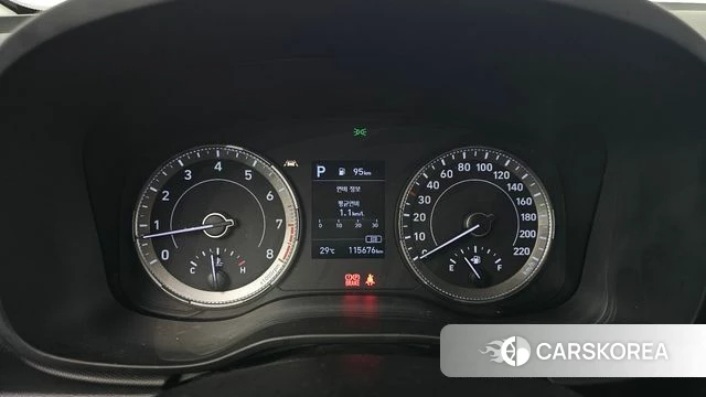 Hyundai Venue id 4631160 из Кореи 28