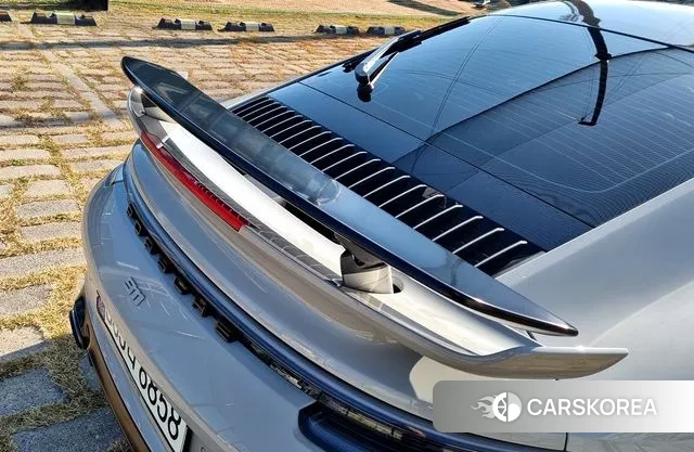 Porsche 911(992) id 3561972 из Кореи 18