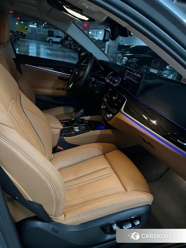 BMW 5 Series (G30) id 3338718 из Кореи 18