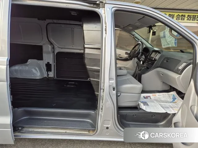 Hyundai The New Grand Starex id 3368946 из Кореи 12