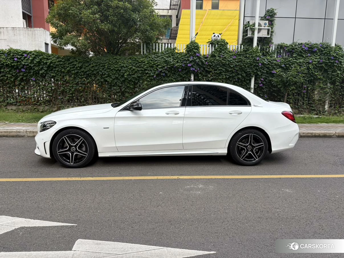 Mercedes-Benz C-class id 4514846 из Китая 24