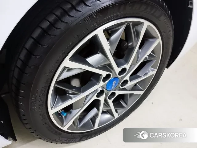 Hyundai The New Avante AD id 3499711 из Кореи 16