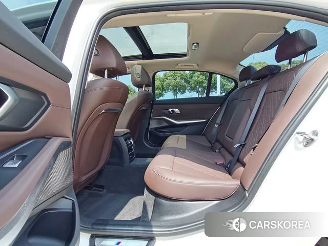 BMW 3 series id 4205721 из Китая 24